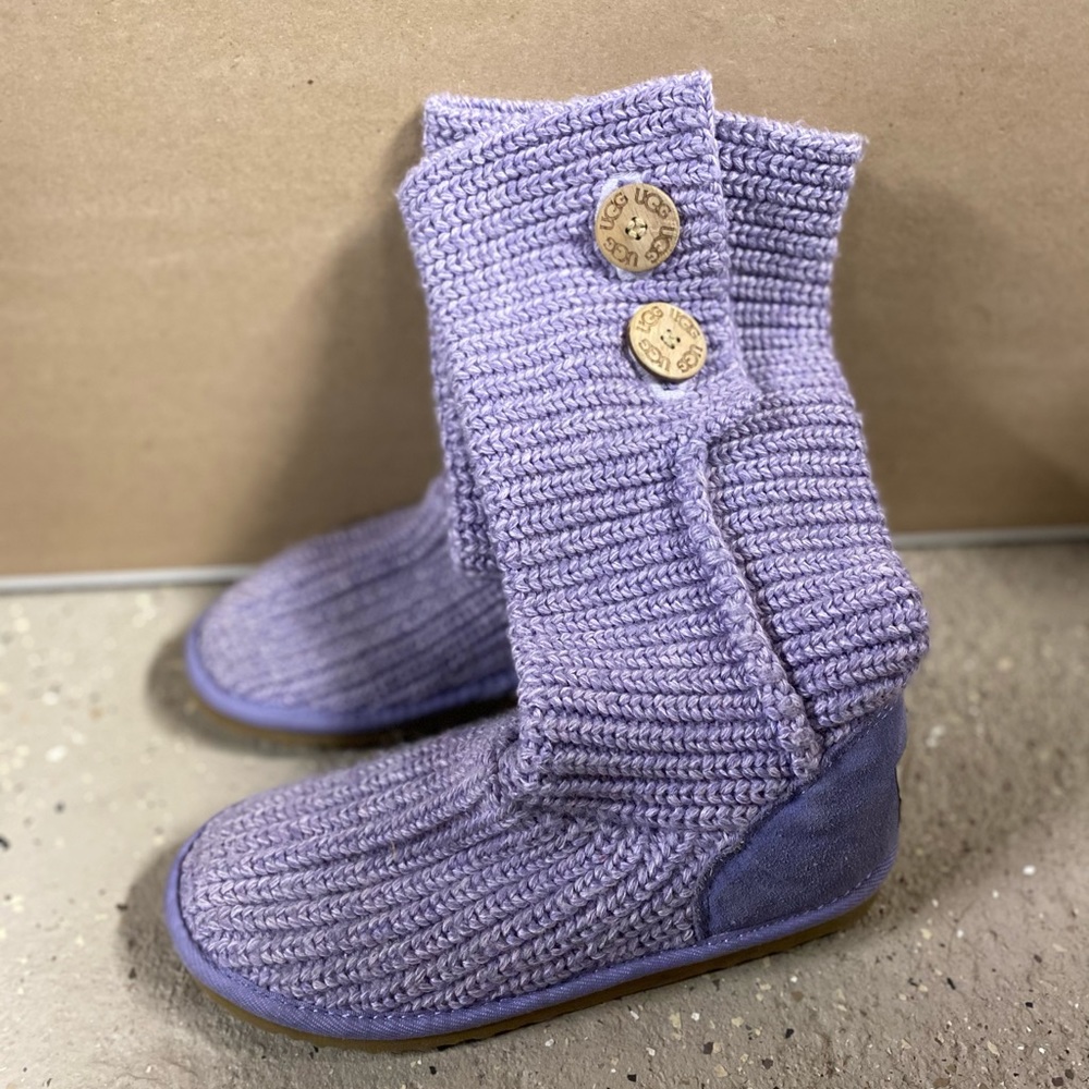 Lilac Knitted UGG